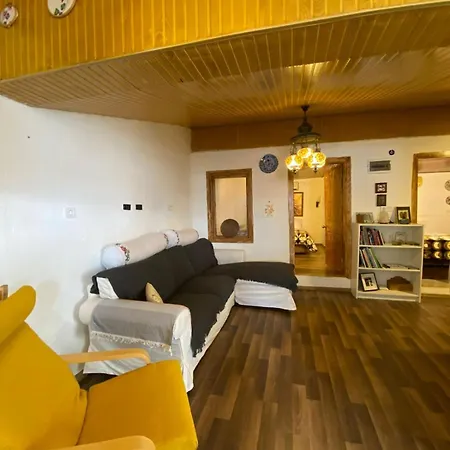 House In Perfect Location Διαμέρισμα